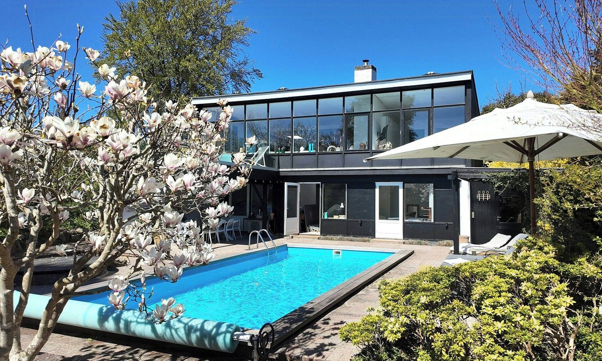 Hornbaek House | Holiday home with a pool in Hornbæk