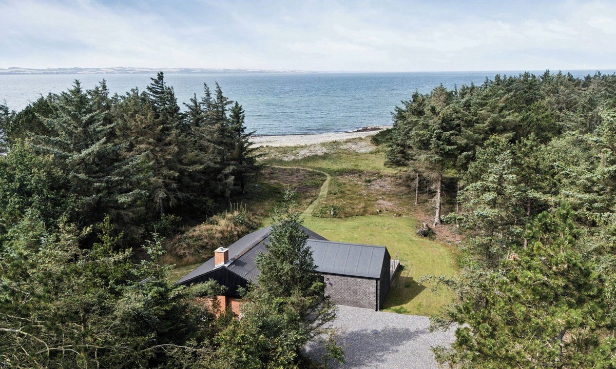 Thyholm House | Holiday home with fjord views