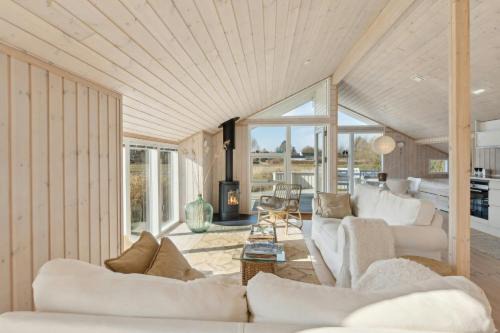 Bisserup House | Holiday Home With Lake View In Bisserup