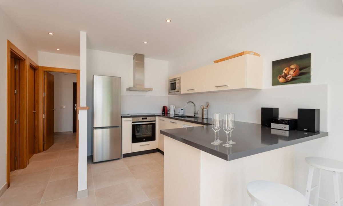 Urbanizacion Costabella House | Holiday home with large sunny terrace, Costabella