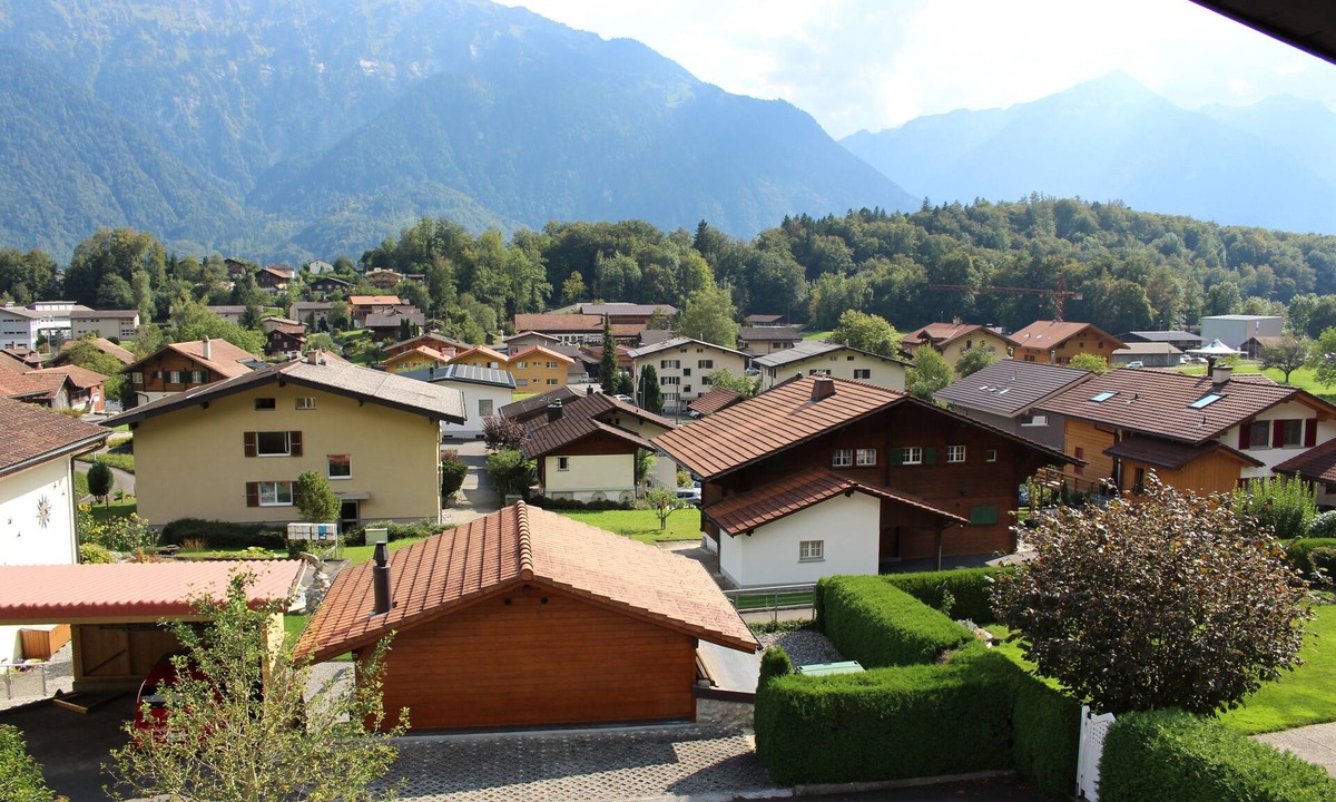 Ringgenberg Apartment | Holiday home with panoramic mountain views (4P)
