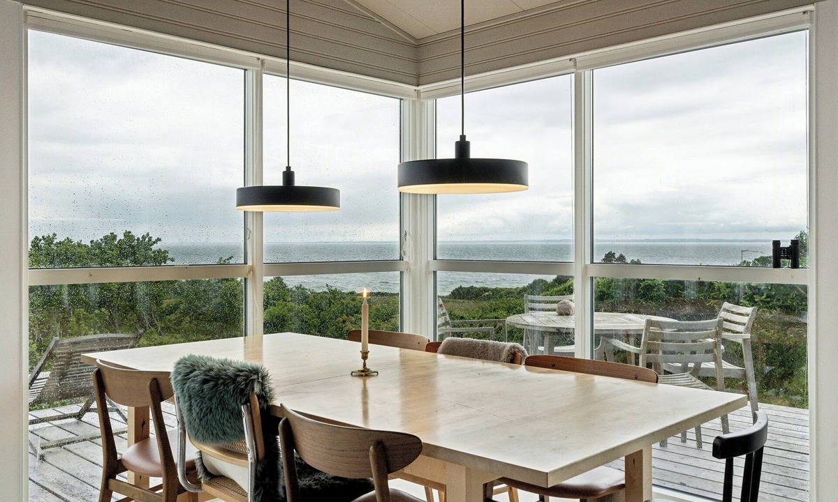 Knebel House | Holiday home with sea view on Helgenæs