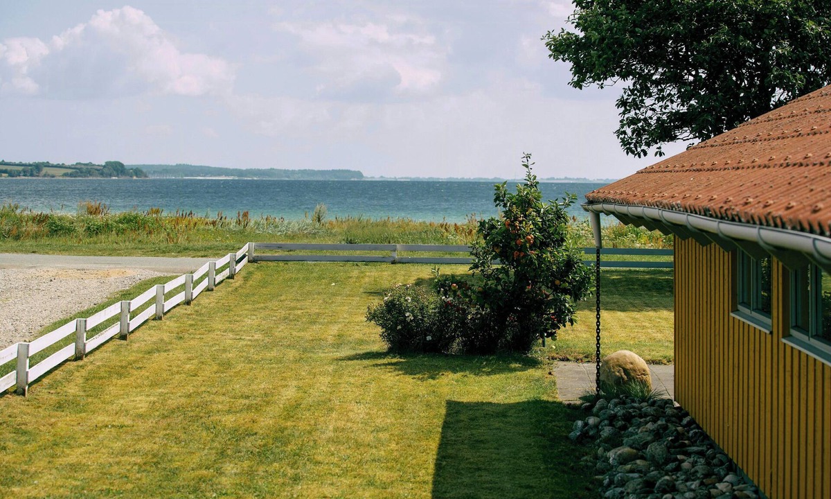 Broager House | Holiday home with view of Dybbøl Mill