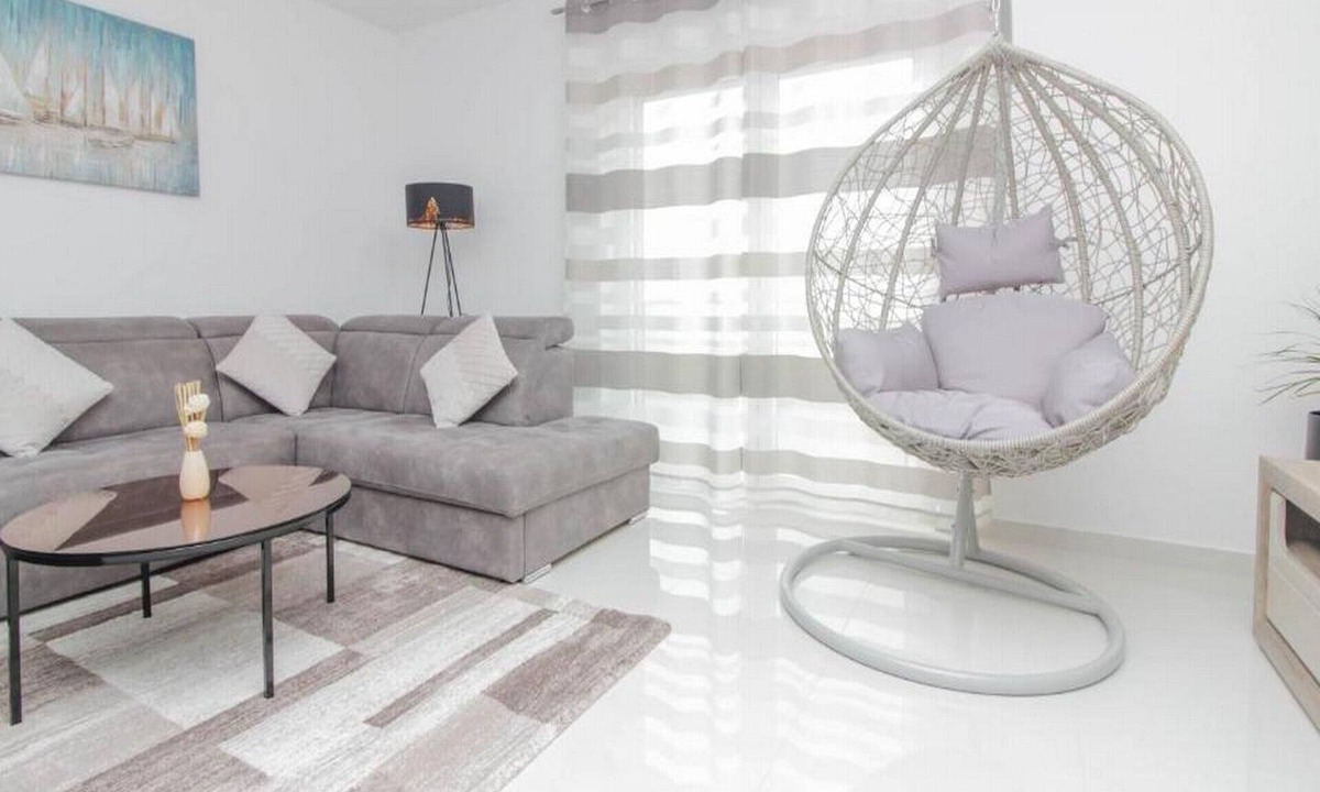 Benkovac House | Holiday Home Zrilic with Swimming Pool