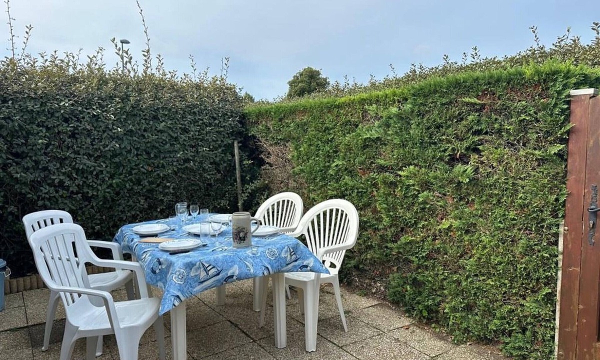 Notre-Dame-de-Monts House | Holiday house in Notre-Dame-de-Monts with private pool and parking