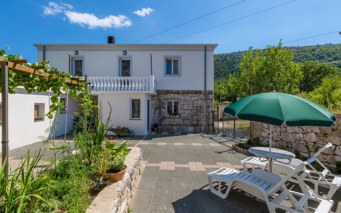 Drivenik House | Holiday house Drivenik for 2 - 6 persons with 3 bedrooms - Holiday home