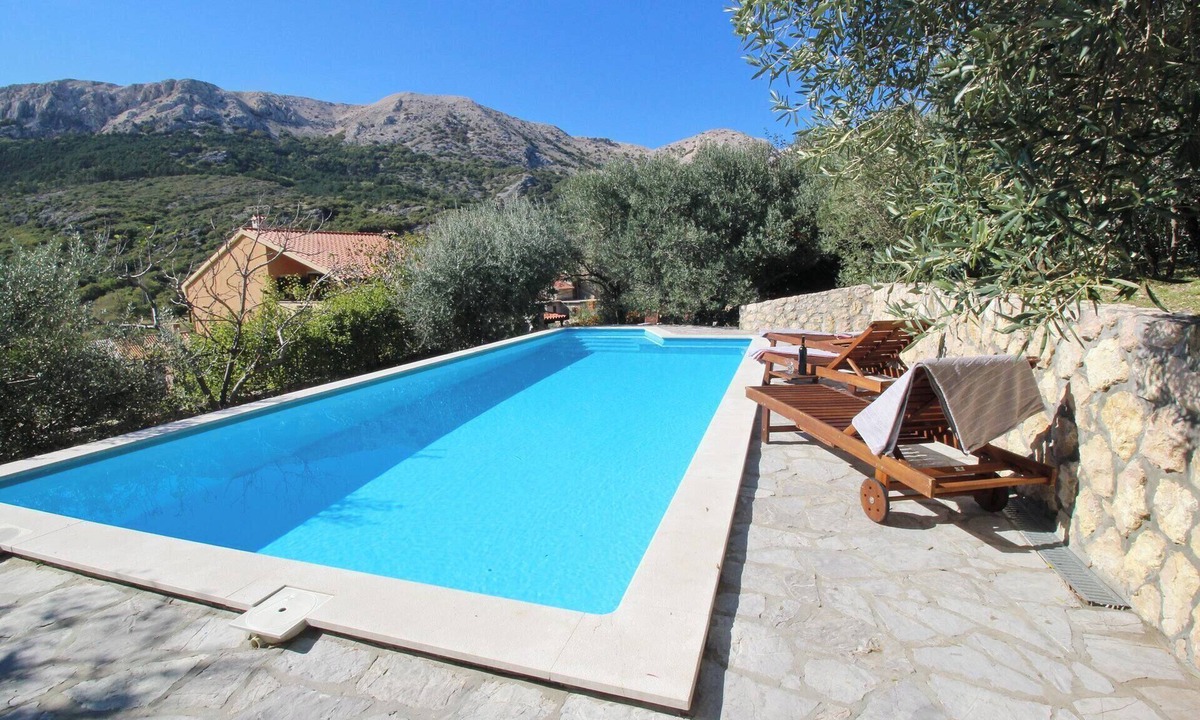 Draga Bascanska House | Holiday House Katarinini Dvori - with private Pool