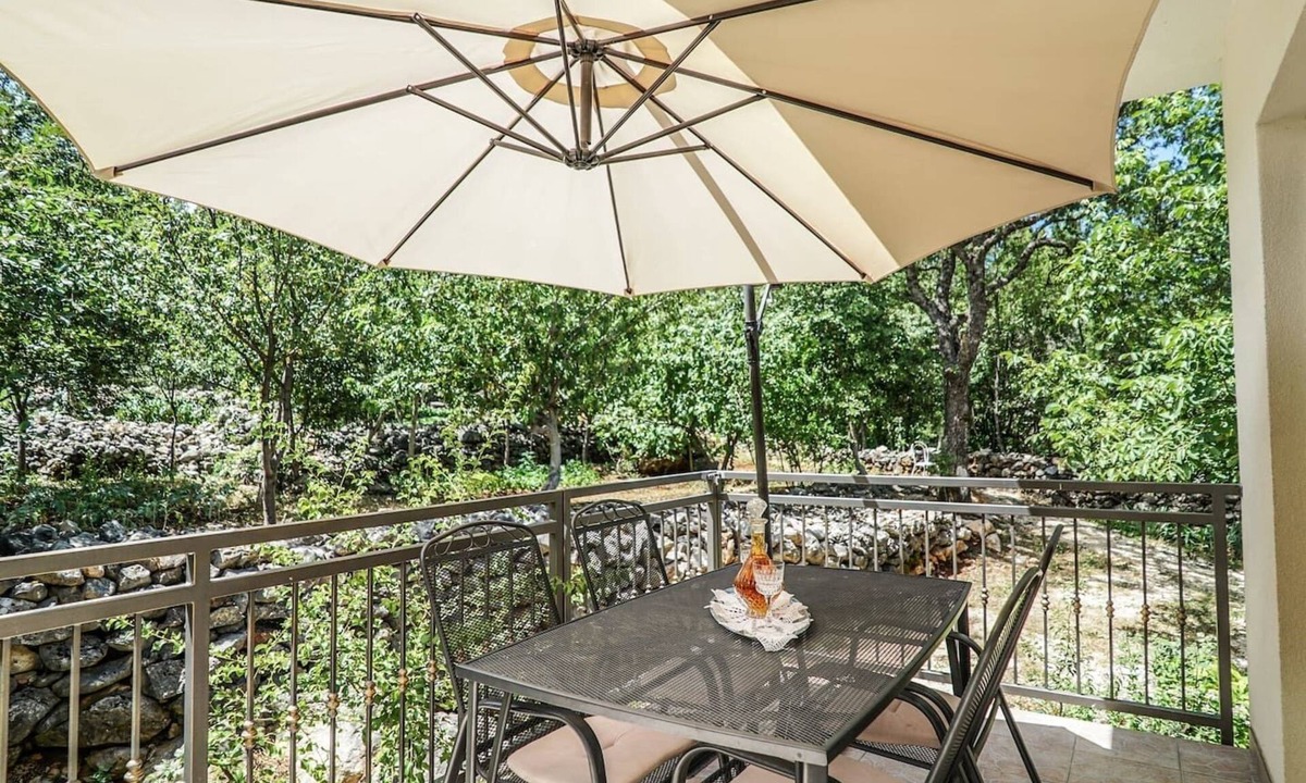 Kamenmost Apartment | Holiday House