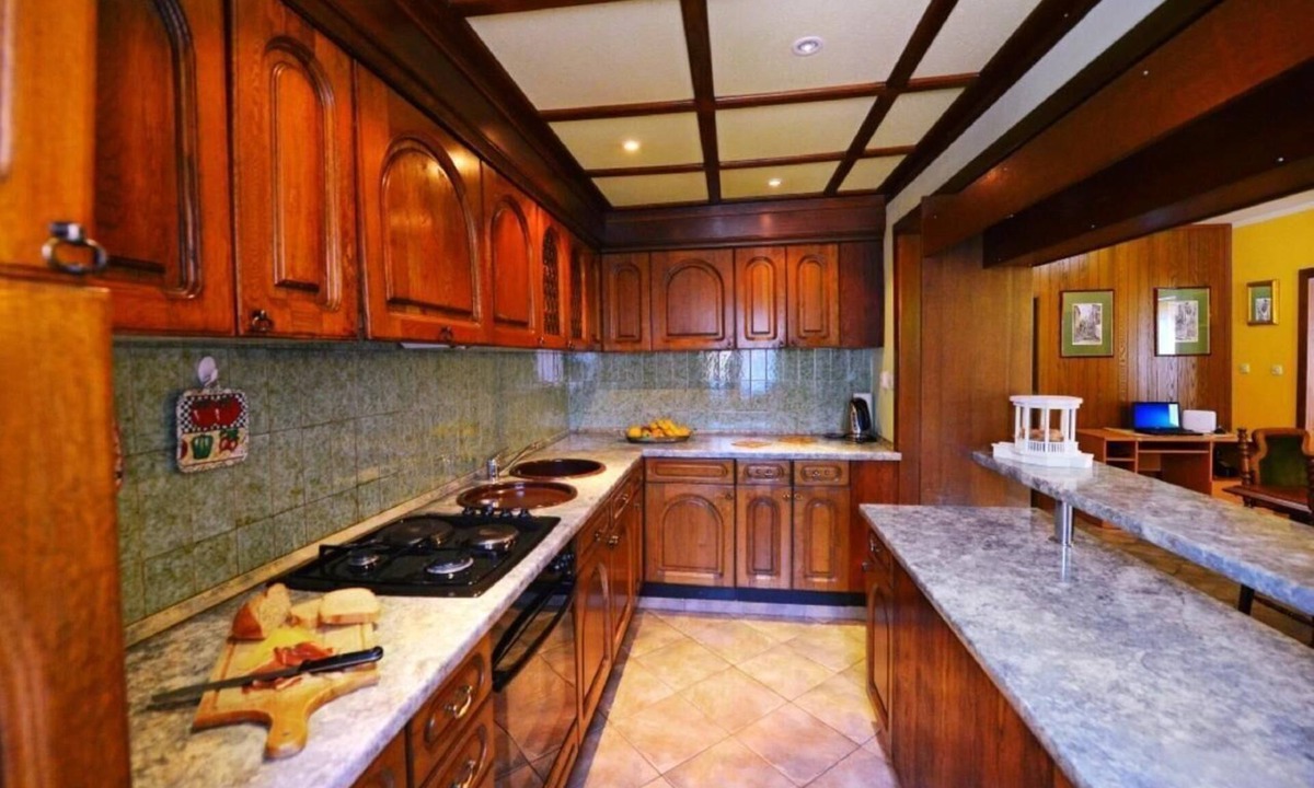 Kapelica House | Holiday House in Kapelica, Istria County with Parking
