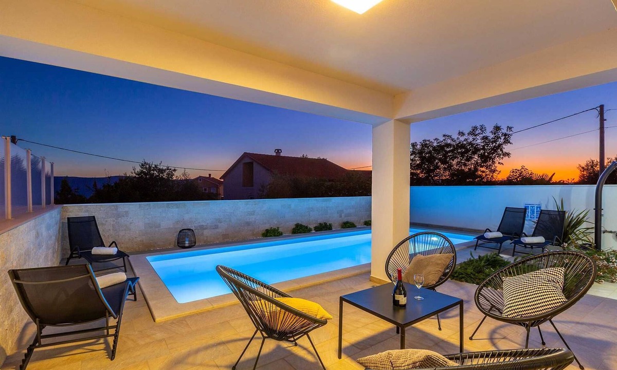Milohnici House | Holiday house LINARDICI I with sea view