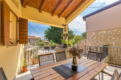 Risika House | Holiday house SVJETLANA