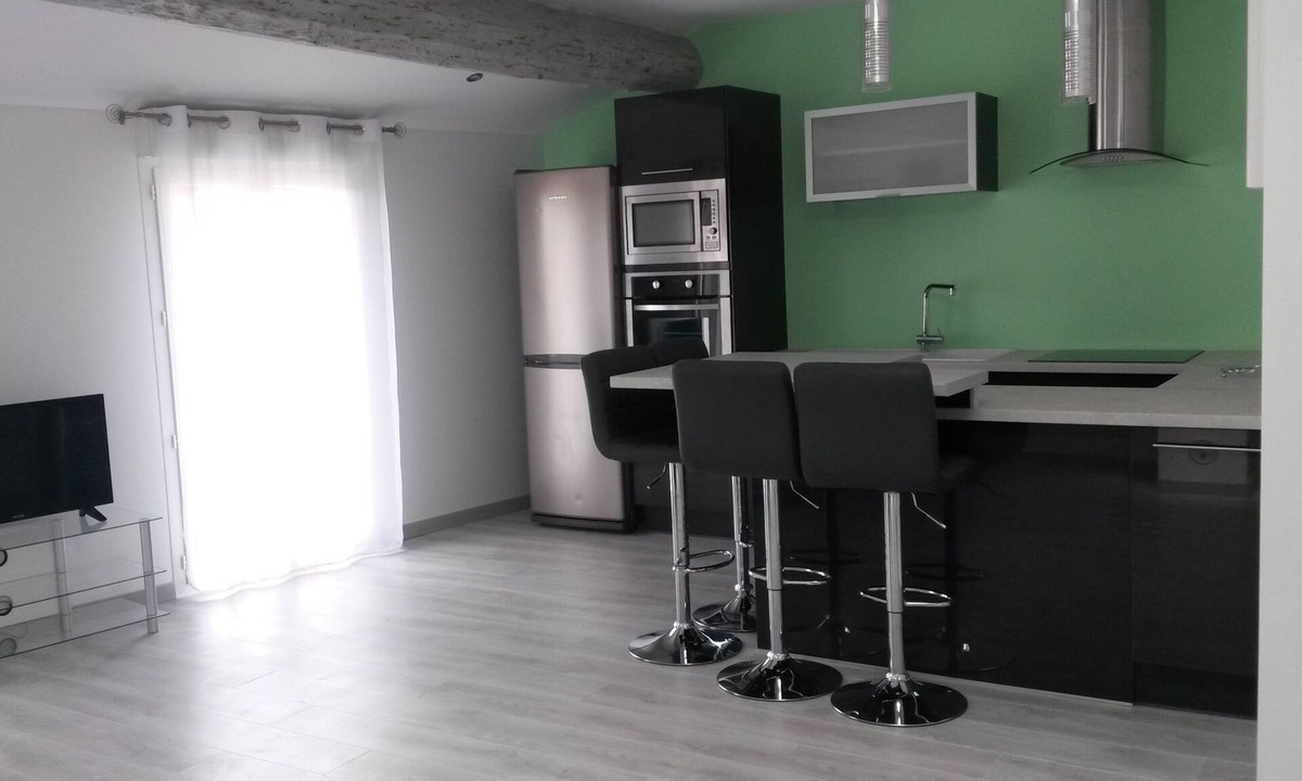 Elne Apartment | Holiday in the Sun and Sea, Apartment on 1st or 2nd floor!
