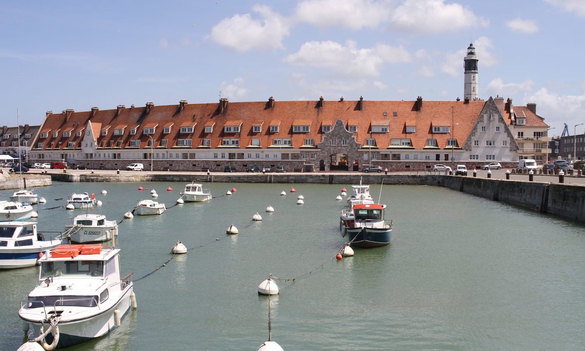 Calais City Center Hotel | Holiday Inn Calais by IHG