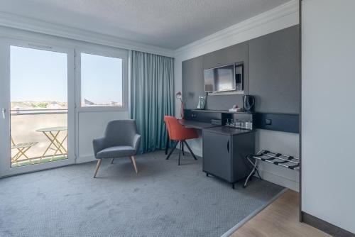 Calais City Center Hotel | Holiday Inn Calais-Centre by IHG