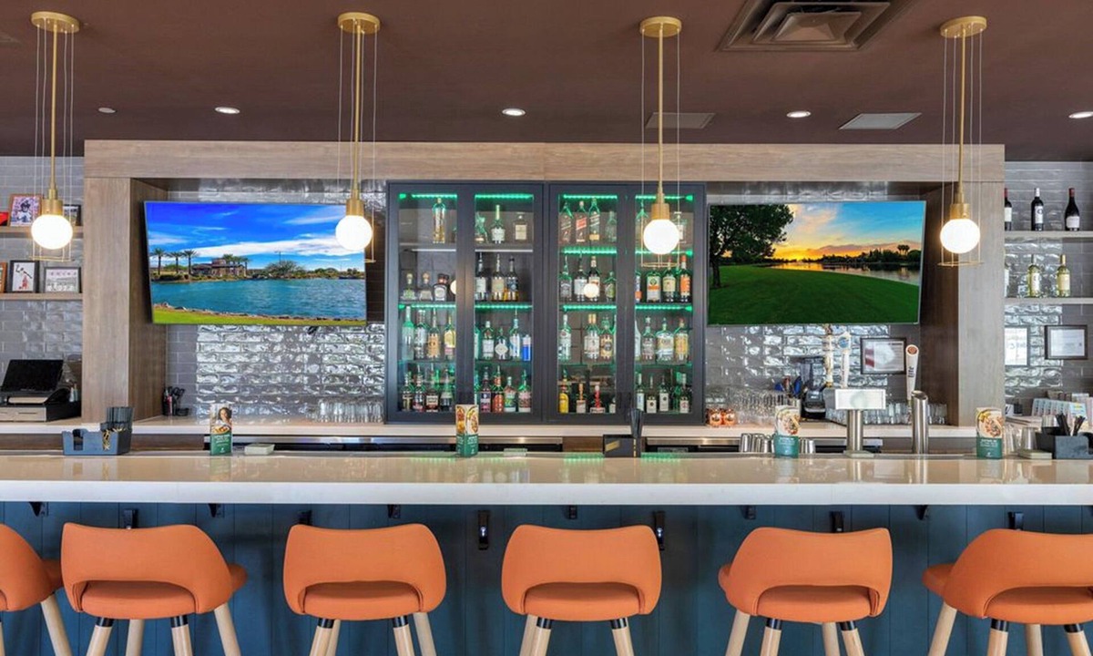 Tinley Park Hotel | Holiday Inn Chicago Tinley Park by IHG