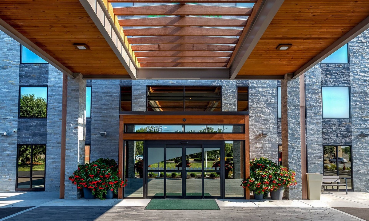 Columbus Hotel | Holiday Inn Columbus by IHG