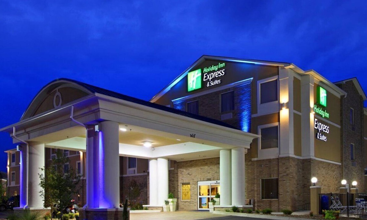 Biddeford Hotel | Holiday Inn Express Biddeford by IHG