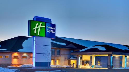 Dryden Hotel | Holiday Inn Express Dryden by IHG