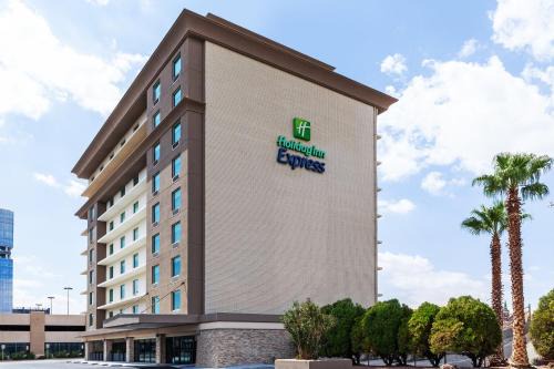 Downtown El Paso Hotel | Holiday Inn Express El Paso-Downtown an IHG Hotel