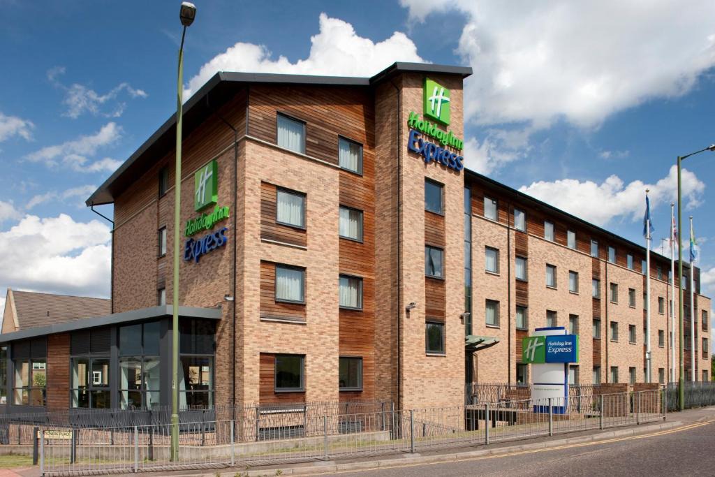 Hemel Hempstead Hotel | Holiday Inn Express Hemel Hempstead by IHG