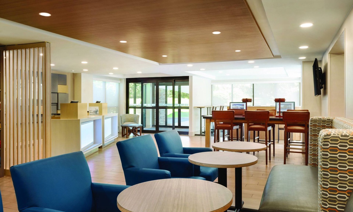 Rocky Hill Hotel | Holiday Inn Express Hartford South - Rocky Hill by IHG