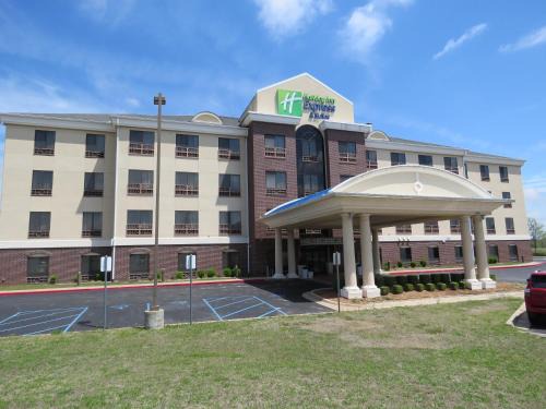 Bartlesville Hotel | Holiday Inn Express Hotel & Suites Bartlesville by IHG
