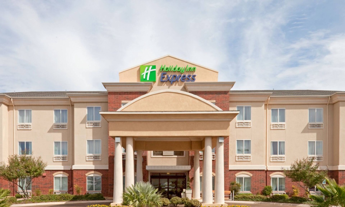 San Angelo Hotel | Holiday Inn Express Hotel & Suites San Angelo by IHG