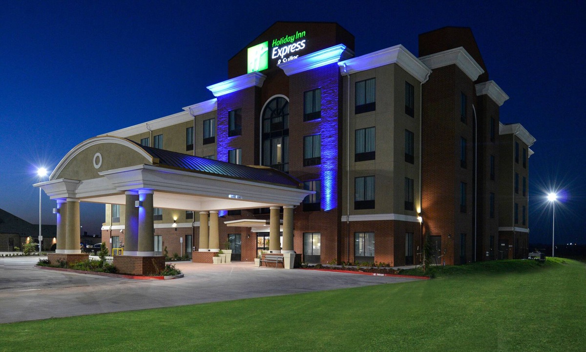 Alva Hotel | Holiday Inn Express Hotel & Suites Alva by IHG