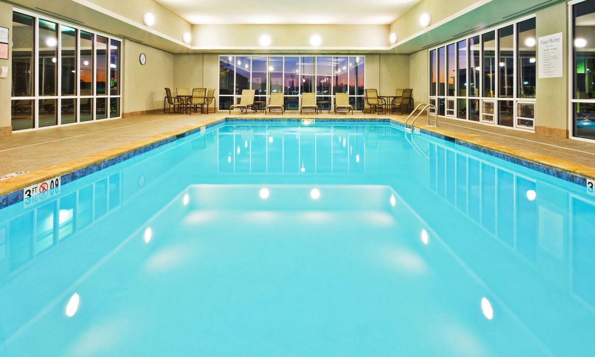 Ooltewah Hotel | Holiday Inn Express Hotel Ooltewah Springs-Chattanooga by IHG