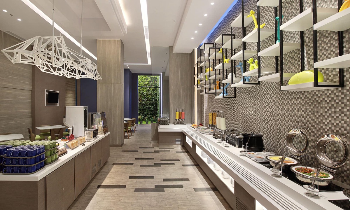 Kebon Kacang Hotel | Holiday Inn Express Jakarta Wahid Hasyim by IHG