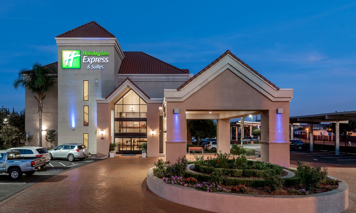 Lathrop Hotel | Holiday Inn Express Lathrop - South Stockton, an IHG Hotel