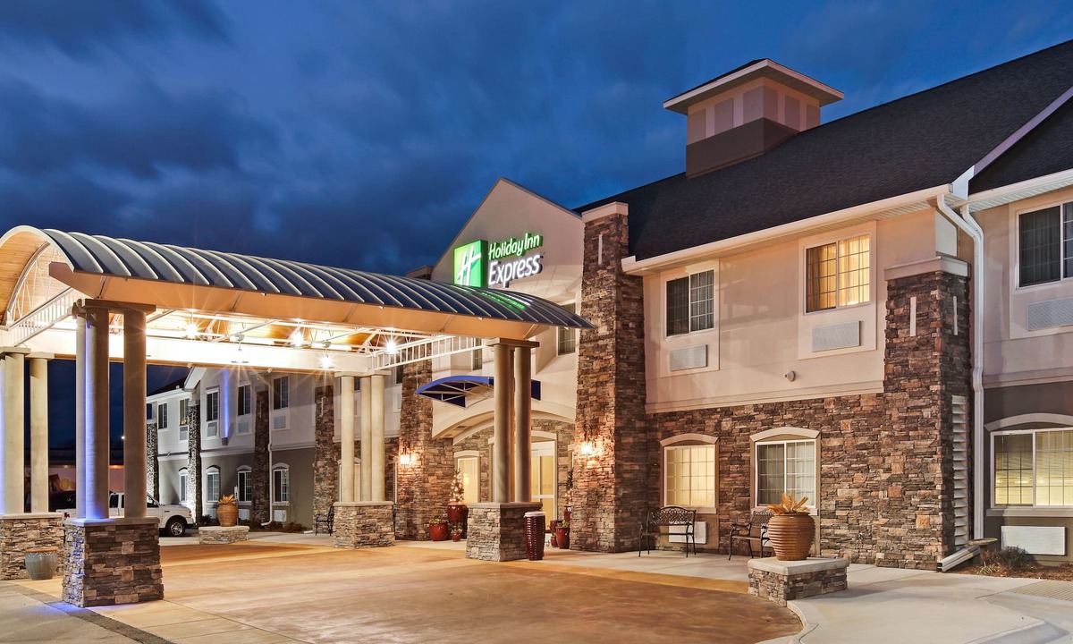 Monticello Hotel | Holiday Inn Express Monticello by IHG