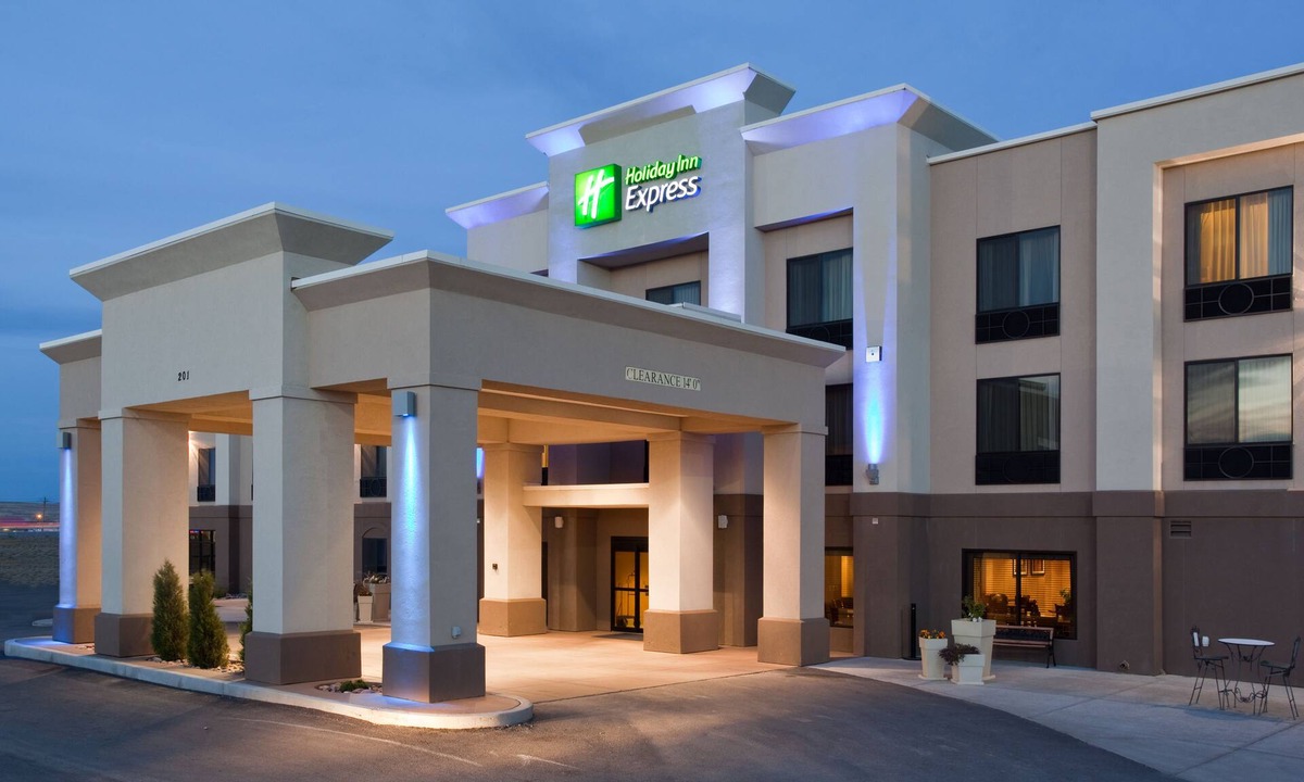 Rawlins Hotel | Holiday Inn Express Rawlins by IHG