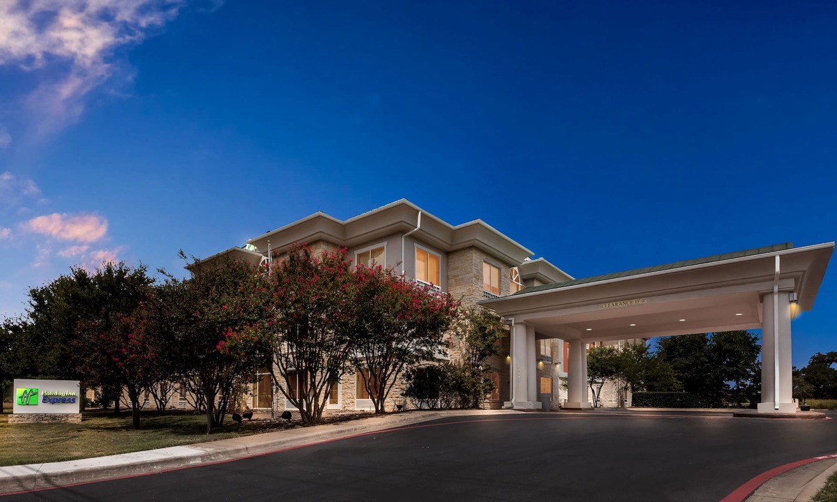 Sunset Valley Hotel | Holiday Inn Express & Suites Austin SW - Sunset Valley by IHG