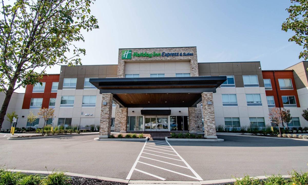 Tonawanda Hotel | Holiday Inn Express & Suites Tonawanda - Buffalo Area by IHG