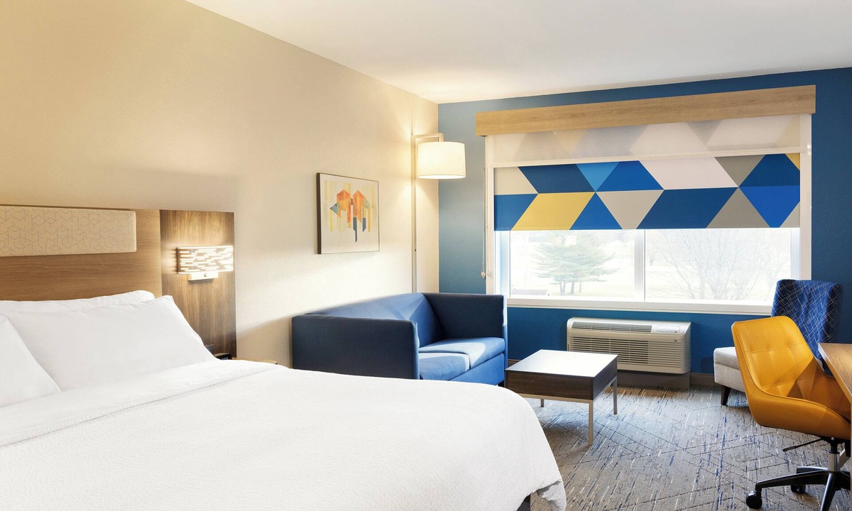 Avon Hotel | Holiday Inn Express & Suites Avon Indianapolis by IHG