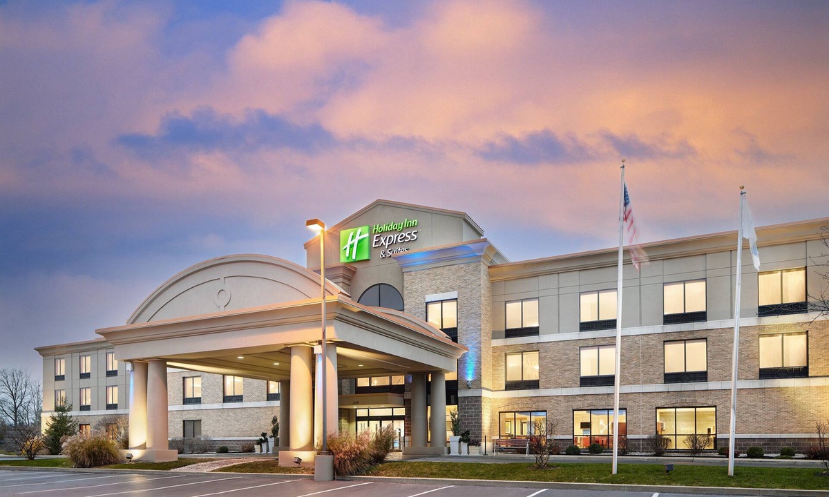 Seymour Hotel | Holiday Inn Express & Suites Seymour by IHG