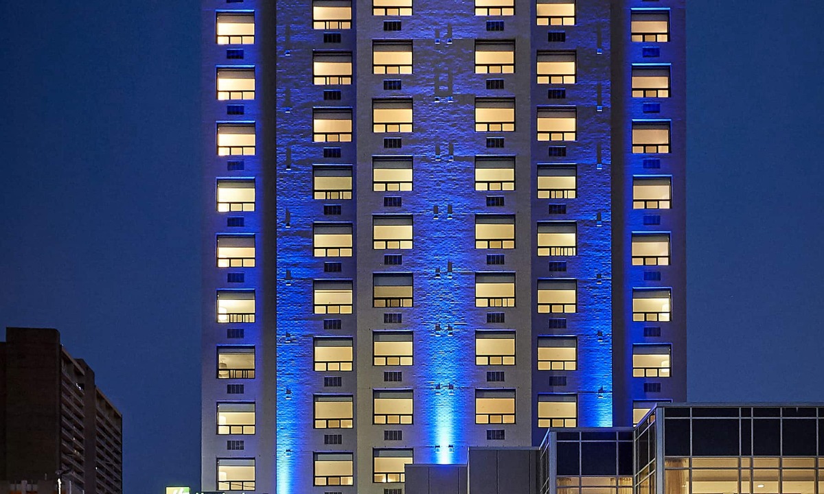Windsor Hotel | Holiday Inn Express Windsor Waterfront by IHG