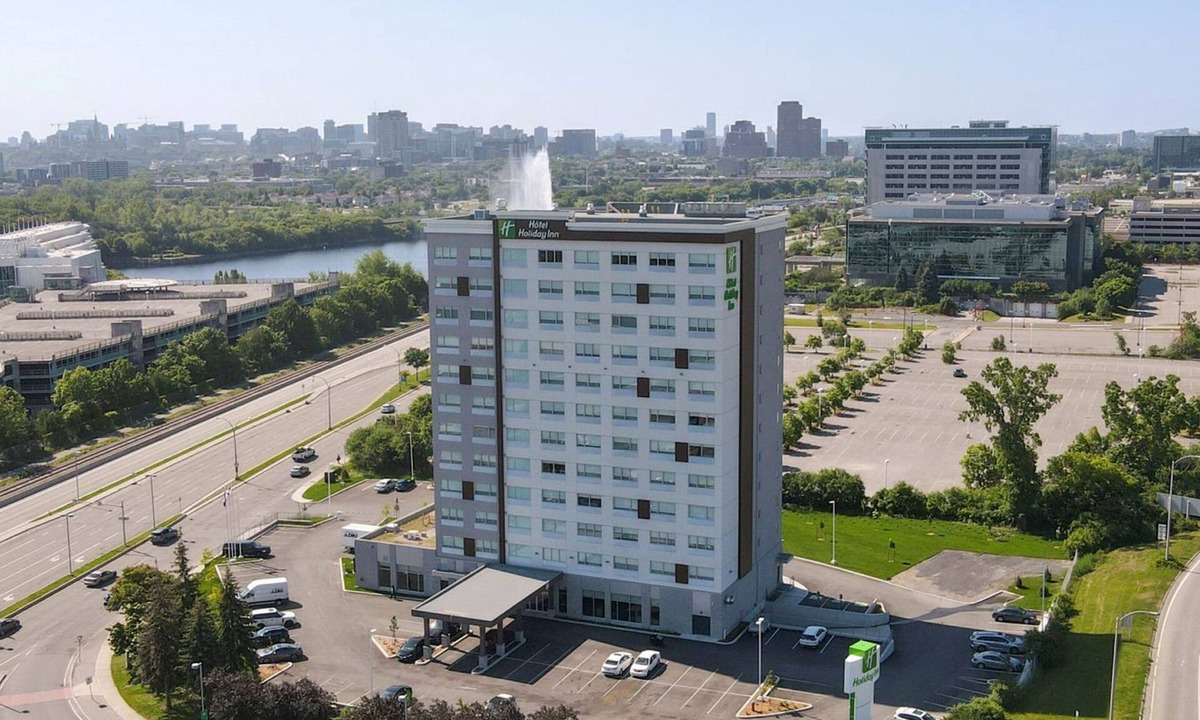 District Saint - Raymond - Vanier Hotel | Holiday Inn Gatineau - Ottawa by IHG