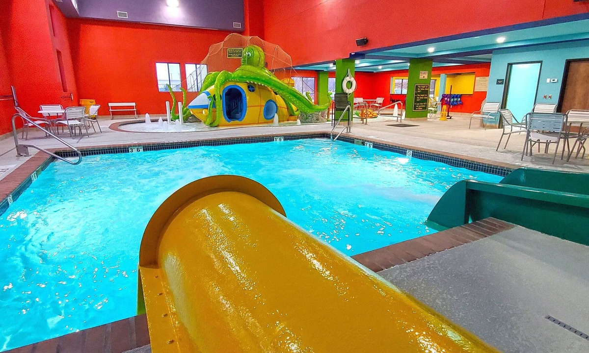 Kearney Hotel | Holiday Inn Kearney by IHG