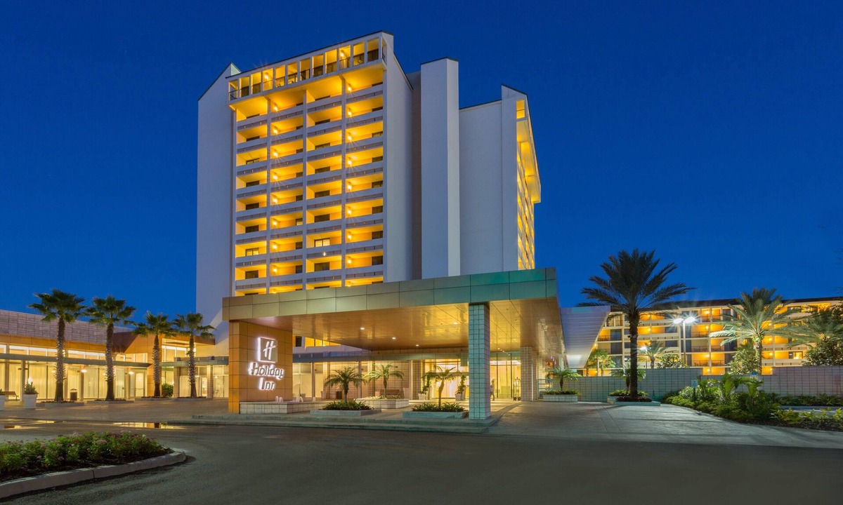 Lake Buena Vista Hotel | Holiday Inn Orlando - Disney Springs® Area by IHG