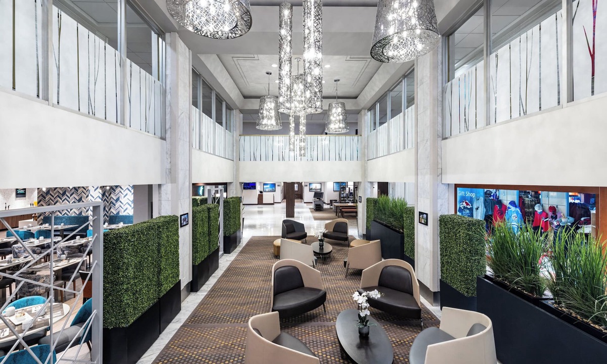 Church and Wellesley Hotel | Holiday Inn Toronto Downtown Centre by IHG