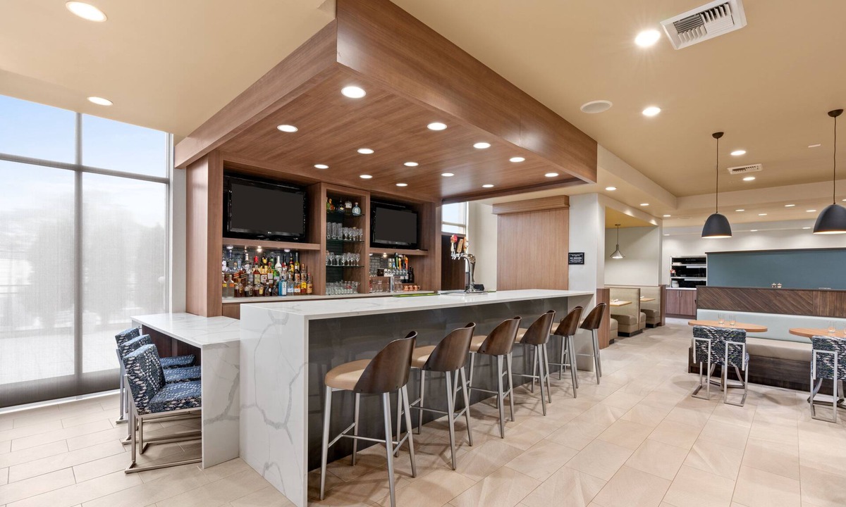 Buena Hotel | Holiday Inn Yakima by IHG