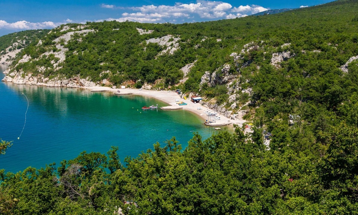 Klanfari Hotel | Holiday Resort Kačjak