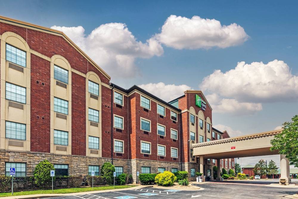 Broken Arrow Hotel | Holiday Inn Express Tulsa S Broken Arrow Hwy 51, an IHG Hotel