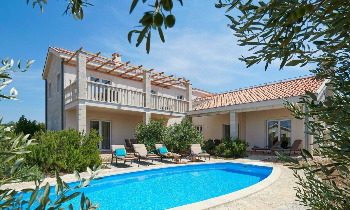 Rudina Villa | Holiday villa Isabella with private pool and beautiful garden
