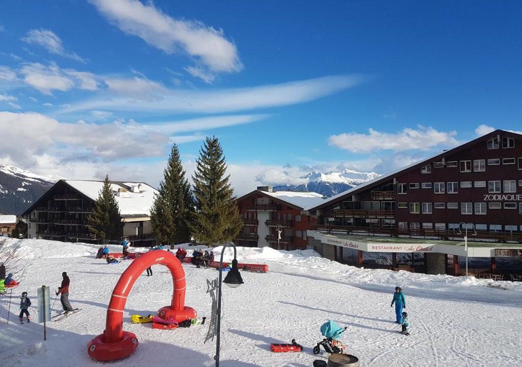 Anzere Hostel | Holidays Groupes Anzère