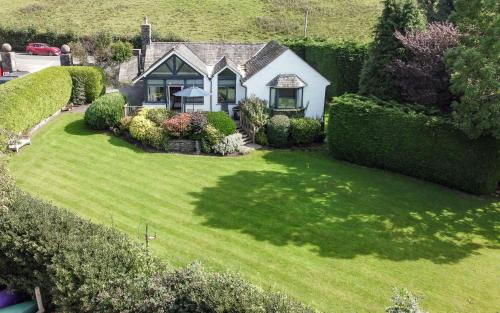 Waterhead House | Holly Nook