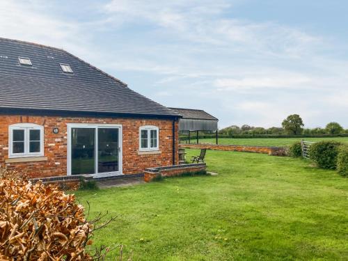 Middlewich House | Holly Tree Barn - Uk49607