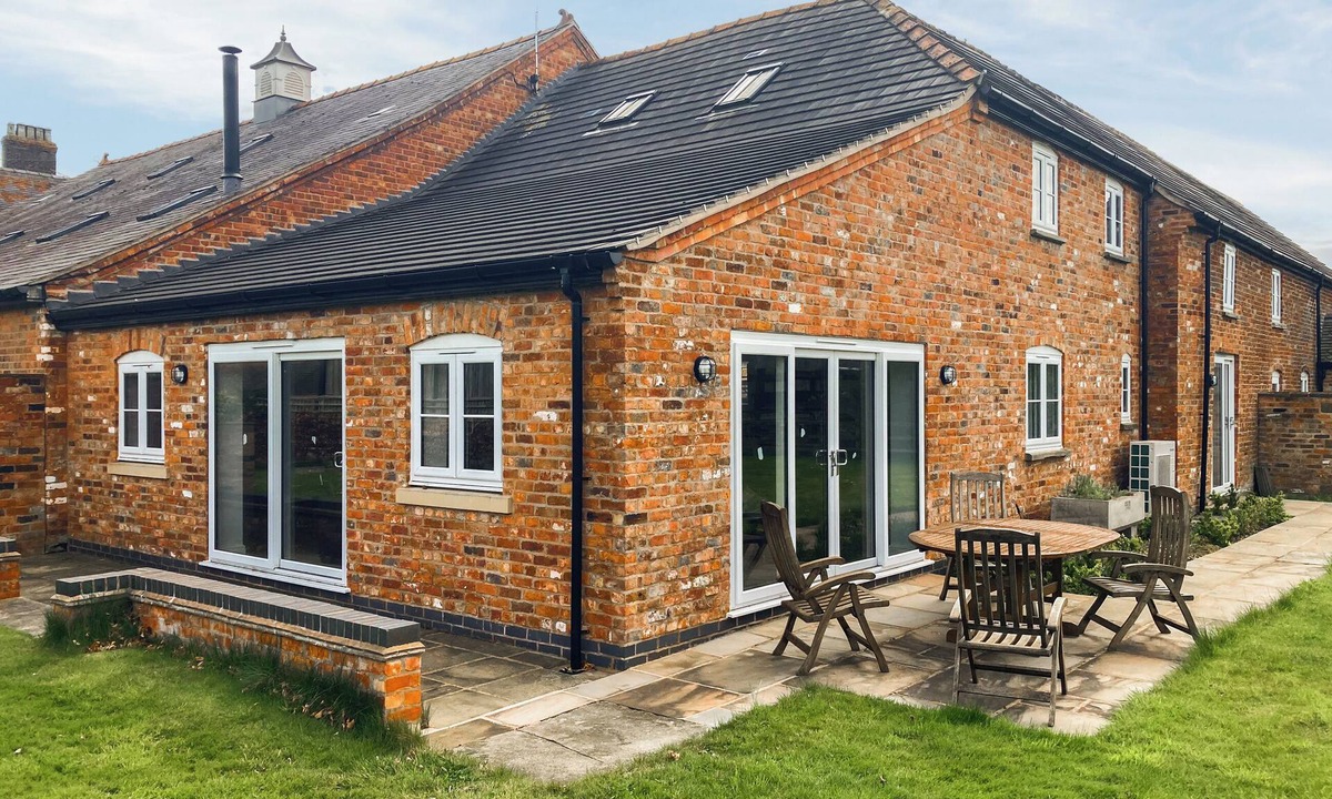 Middlewich Cottage | Holly Tree Barn - UK49607